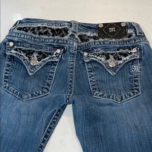 Miss Me Jeans 28W 32L, EUC